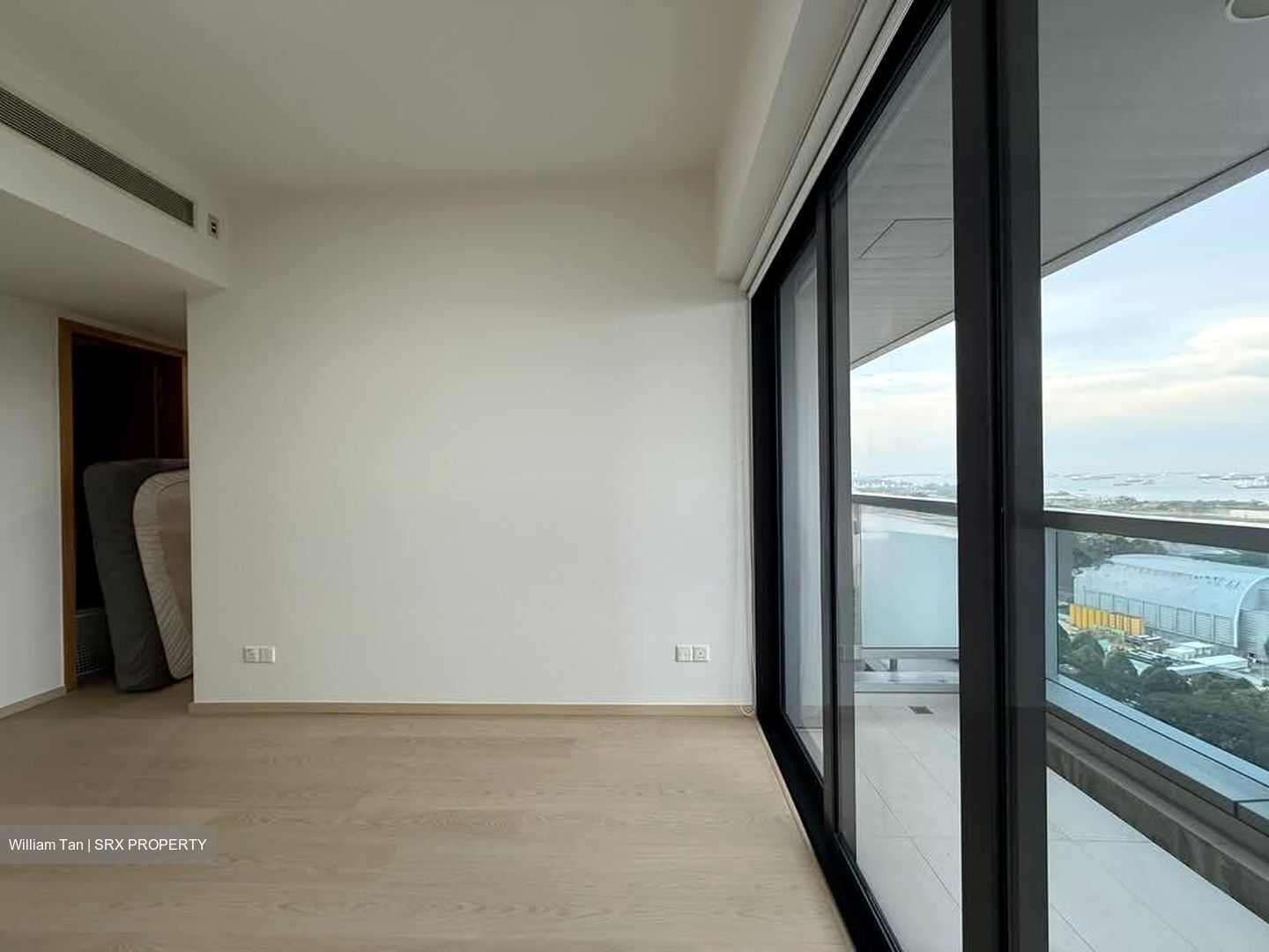 Marina Bay Residences (D1), Condominium #561976391